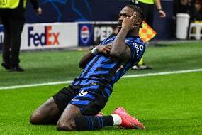 意天空：巴斯托尼恢复部分合练有望出战紫百合劳塔罗仍单独训练