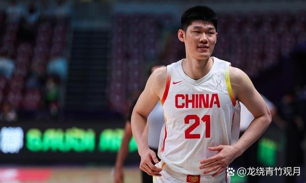 进攻真滴稳！王睿泽打满半场10中5&三分6中3贡献13分