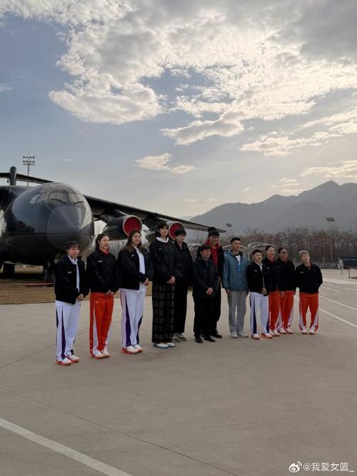 WCBA全明星公益校园行：走进西北工业大学用热爱点亮青春