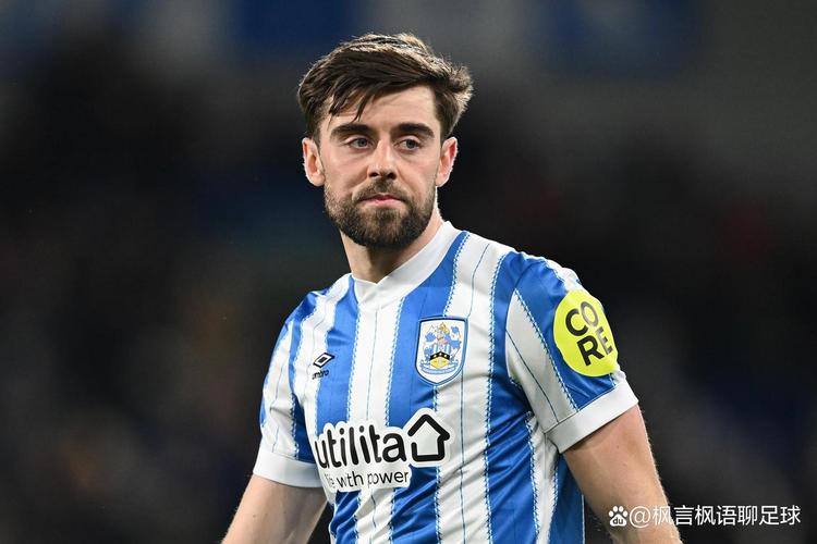 德媒：希斯菲尔德将出席瑞士对阵德国的友谊赛，此前极少公开露面