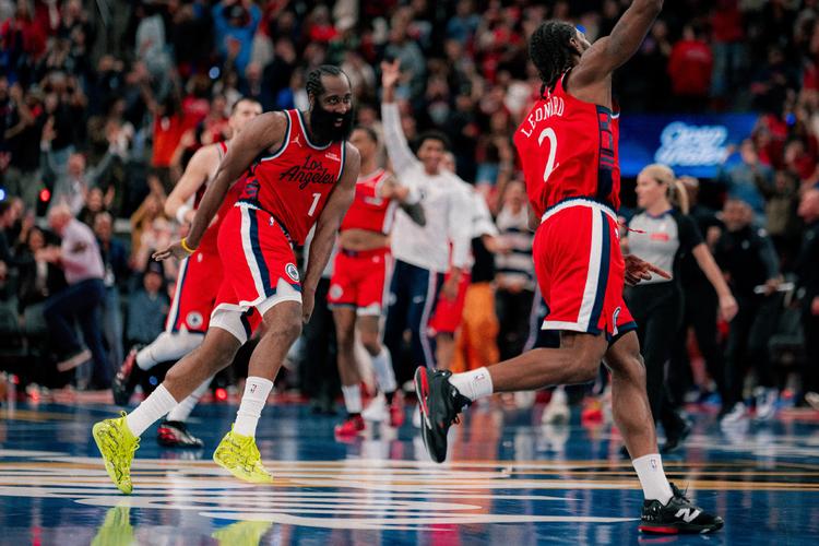 雷霆季后赛打过快船吗，雷霆季后赛打过快船吗知乎？