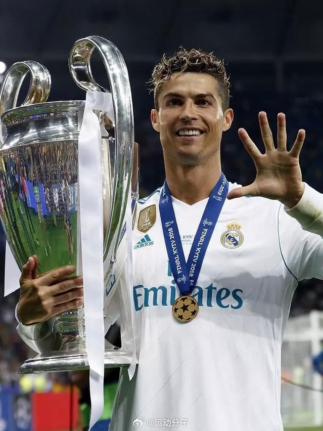 c罗蝉联意甲最佳球员，c罗意甲最佳射手