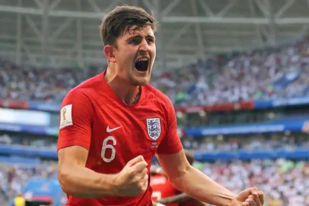 曼联马奎尔哪国人，曼联马奎尔外号？